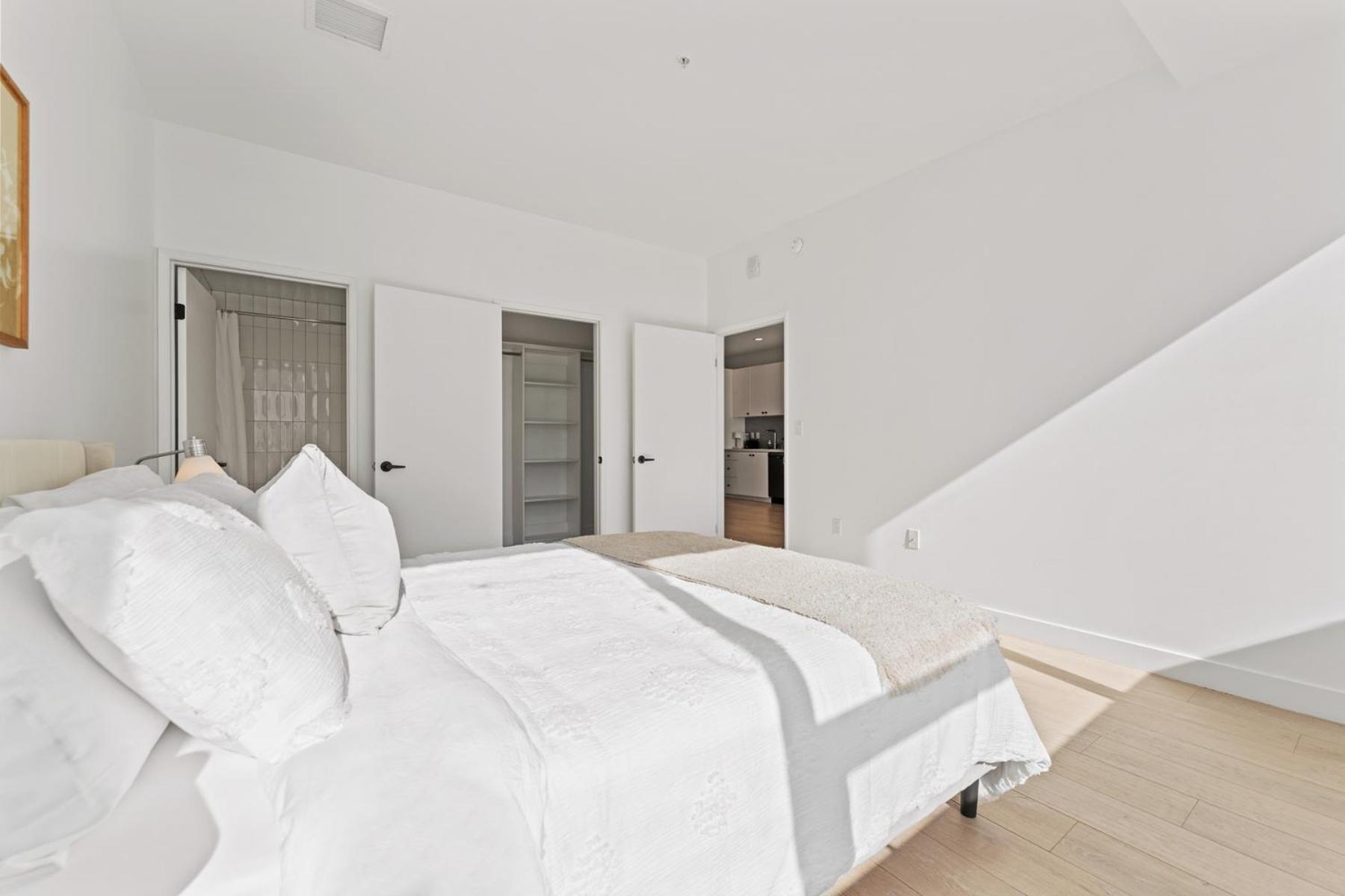 Hotel Elegant Retreat In The Heart Of La, Discover Your Lavish Hideaway 4*
